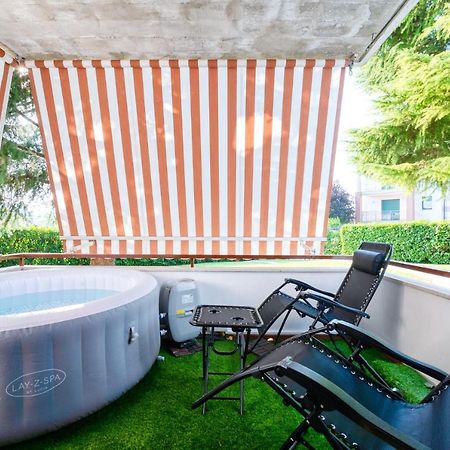 Wolf House - Peschiera Holiday Peschiera del Garda Exterior foto